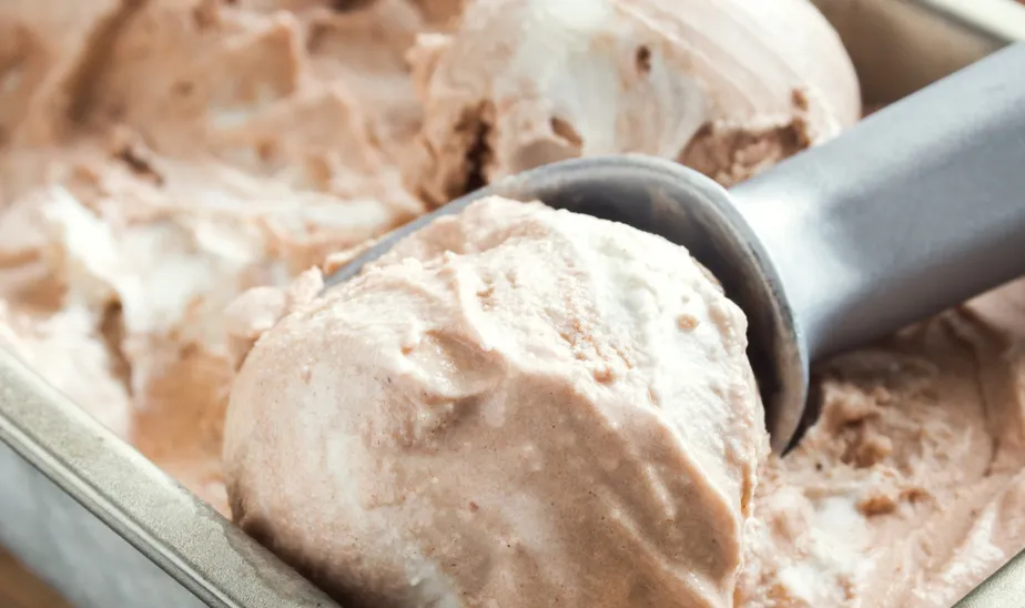 Berry protein ice cream healthy dessert