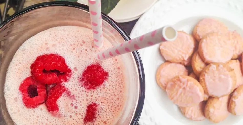 Mixed berry protein smoothie weight loss